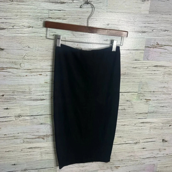 Guess midi black stretchy sheath  skirt size xs - Picture 5 of 7